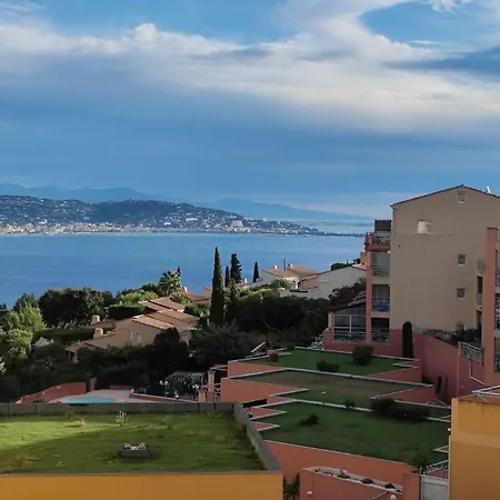 Apartmán Climatise, Piscine, Proches Des Plages *