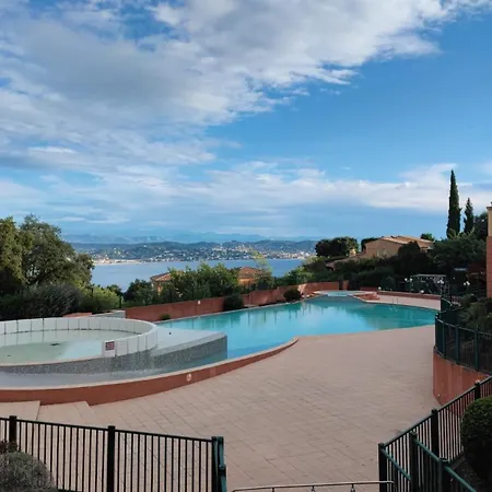 Climatise, Piscine, Proches Des Plages Théoule-sur-Mer
