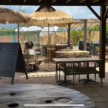 Apartmán Climatise, Piscine, Proches Des Plages *