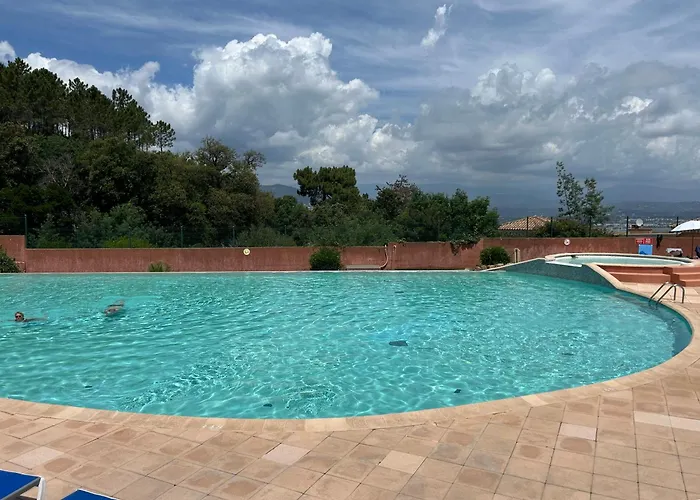 Climatise, Piscine, Proches Des Plages Théoule-sur-Mer