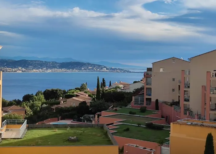 Appartement Climatise, Piscine, Proches Des Plages *