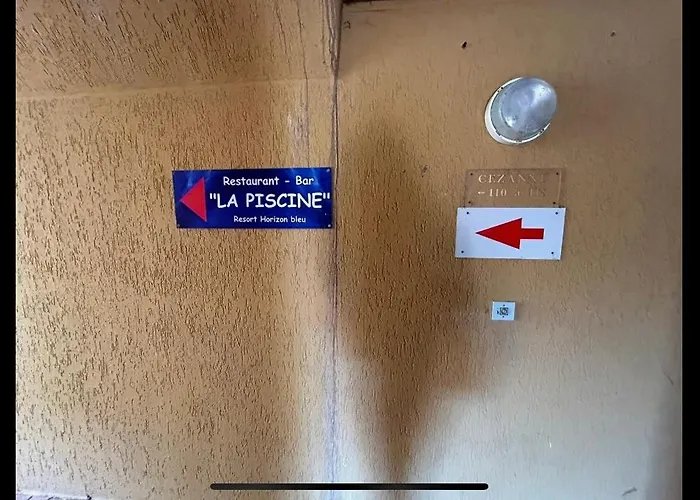 Climatise, Piscine, Proches Des Plages Appartement